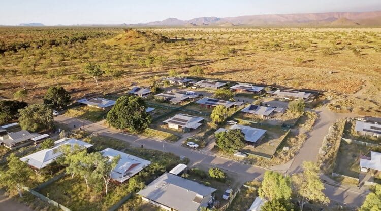 Rooftops in Warmun. Image: Horizon Energy