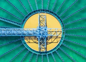 Chesterton’s split seals improve reliability in demanding wastewater applications. Image: Kalyakan/stock.adobe.com.